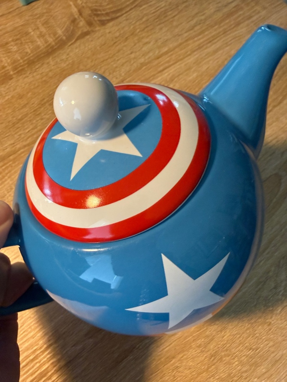 Marvel Captain America Red, White & Blue Ceramic Teapot
